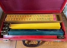 Old Mah Jong Game 160 Butterscotch Catalin Tiles, 1 1/8x3/4", 5 Bakelite Racks