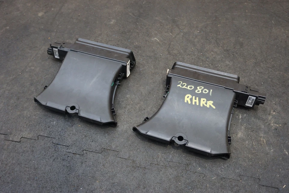 Conjunto de calefactor suelo trasero izquierdo y derecho OEM 67804010 BMW X5 F15 2014-18 Foto 3 de 4