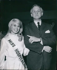 1969 Suzanne Venhorst Hans Conried Miss Hospitality Universe Pageant 8X10 Photo