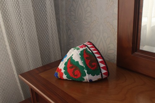 Hand embroidered skull-cap hat/24"/61 cm/Boho ethnic cap/Uzbek muslim kufi hat - Picture 6 of 6