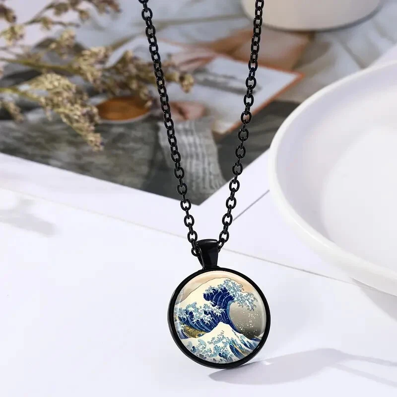 VINTAGE STYLE BLACK WRAPPED WAVES PATTERN PENDANT & NECKLACE