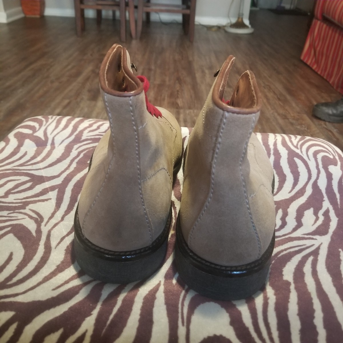 ALDO MR B\'s Gentlemen Tan  Suede Laced Chukka Boots  Mens Size 10 Casual Work ALDO MR B main image 2