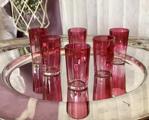 Antik um 1900 6x kleine Schnapsgläser Likör optisch gerippt Glas Rubin rot - Bild 2 von 12
