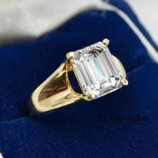 Lab-Created 3CT Emerald Cut Diamond Men's Wedding Ring 14K Yellow Gold Finish