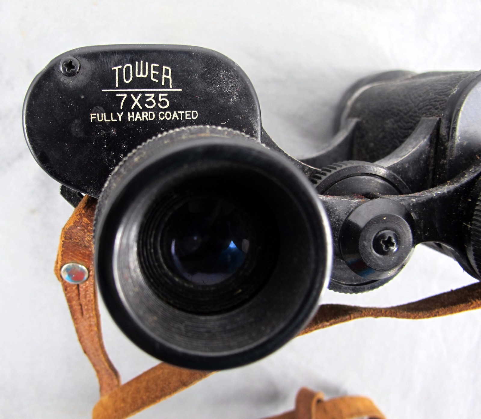 Vintage Tower Binoculars 7x35 Fully Hard Coated WWII Field 71 Degrees