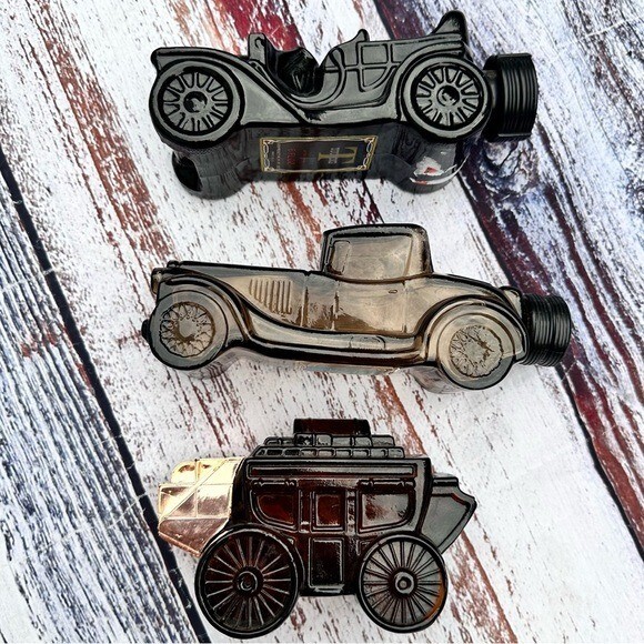 Vintage Avon Men’s Glass Cologne Bottles