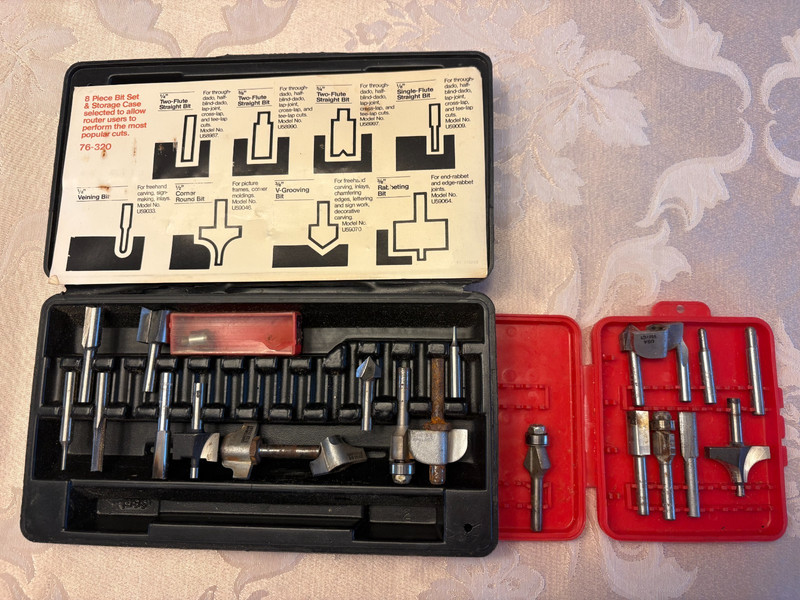assorted router bits some never used assorted black &decker and sears 20 piece