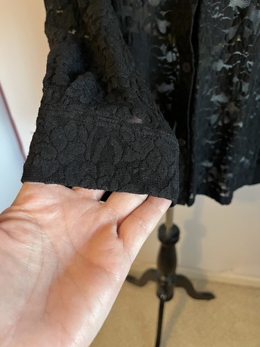 Liz Claiborne Black Lace Women's Blouse Shirt Long Sleeve SZ Large Button Down - Picture 2 of 13