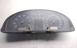 3B0919861B INSTRUMENTENTAFEL / 121150 / 25216 FÜR VOLKSWAGEN PASSAT BERLINA 3B2