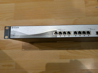 D-Link DXS 1210-12TC - Switch - Smart - 8 x 10GBase-T + 2 x combo 10 Gigabit SFP