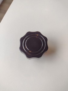 Chicago DAKA-WARE 1-5/8" Plastic Knob For 1/4" Shaft - Used