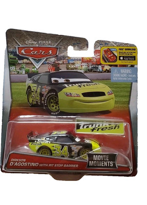 Disney Cars Movie Moments DIRKSON D'AGOSTINO Pit Stop Barrier 1:55 PACKAGE WEAR