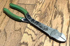 Snap On Tools Diagonal Cutters Pliers 11 Long Reach Wire Side Green Grip Snap On Tools Diagonal Cutters Pliers 11 Long Reach Wire Side Green Grip