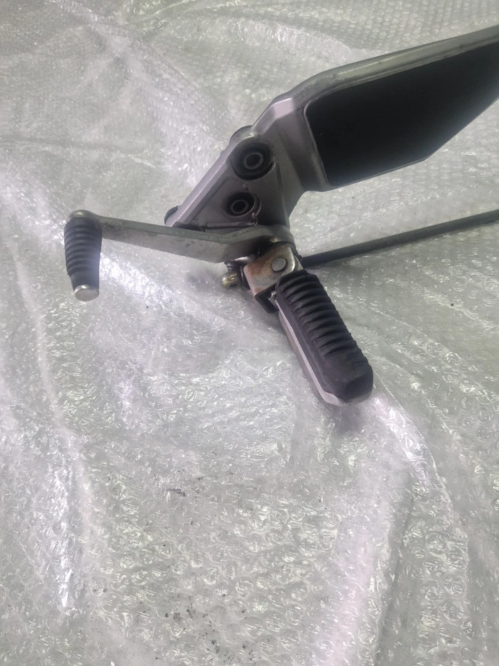 Pino e cabide seletor de alavanca de engrenagem Suzuki Bandit 600.650 2004 - Imagem 3 de 4