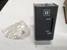 NOS Honeywell L4068E1047 Fan Control 80-120F 3" Manual & Auto