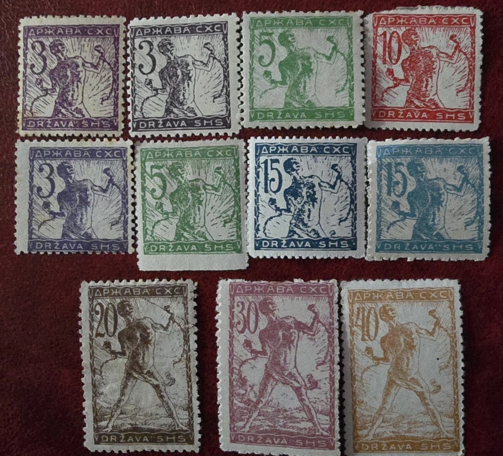 Foto 1 di 2