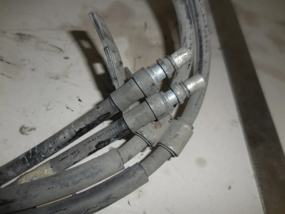 Juego de cables de freno de estacionamiento de emergencia Jaguar S-Type 2000 2001 izquierda y derecha OEM Foto 2 de 4