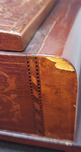 Vintage Cigarette Music Box - Picture 5 of 13