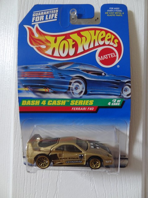 hot wheels ferrari f40 gold