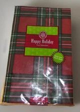 Elrene Christmas Holiday Oblong Tablecloth Square 52" x 70" Red & Green Plaid