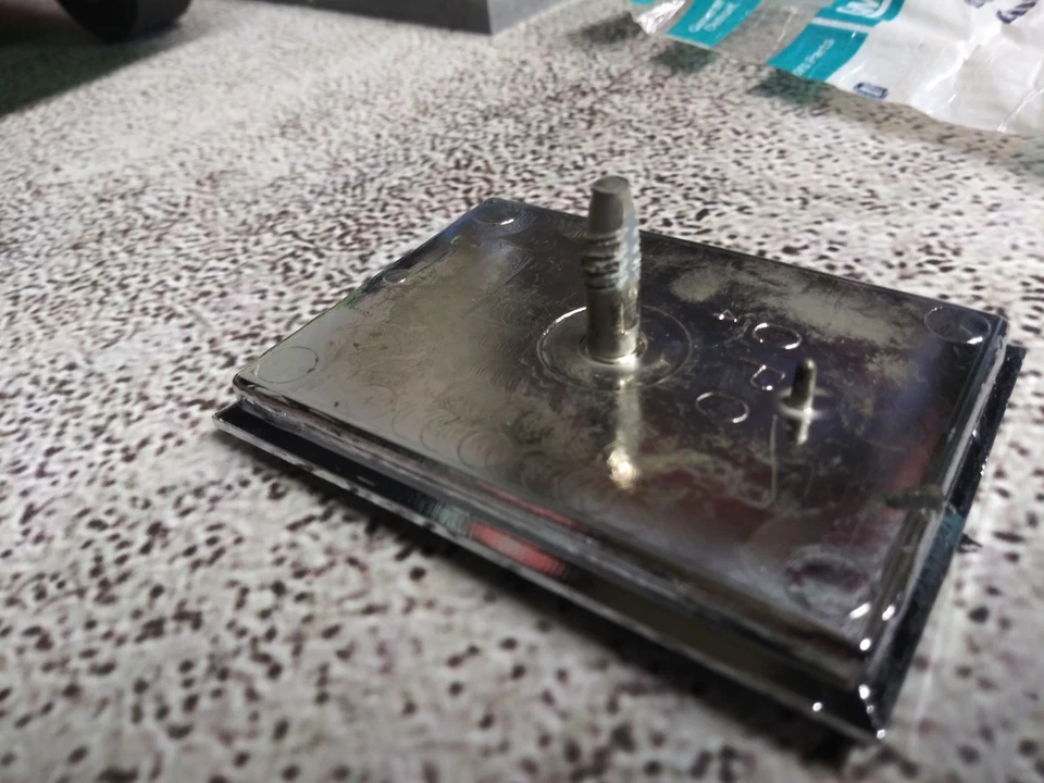 Oldsmobile Cutlass Cruiser Wagon 1978-1979 emblema cabezal panel nariz como nuevo muy buen estado Foto 2 de 4