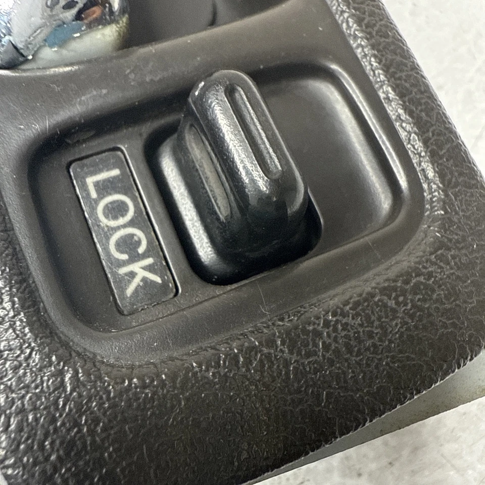 1991-1995 Acura Legend *BROWN* Sedan Front Driver Left Interior Door Handle OEM - Image 4 of 4