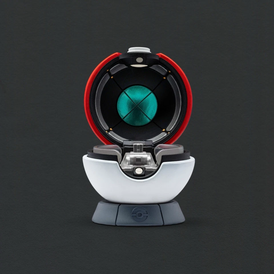 S-Craft Pokémon Light-Up Poke Ball Keycap Holder - Image 3 of 4