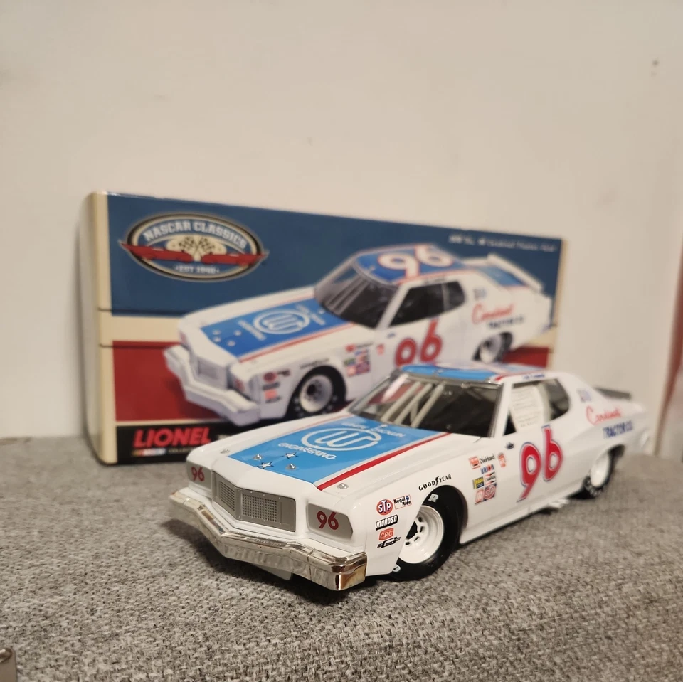 DALE EARNHARDT 1978 ACTION #96 CARDINAL TRACTOR FORD TORINO - Image 2 of 4