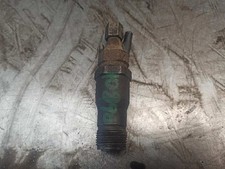 Injecteur Mercedes 208