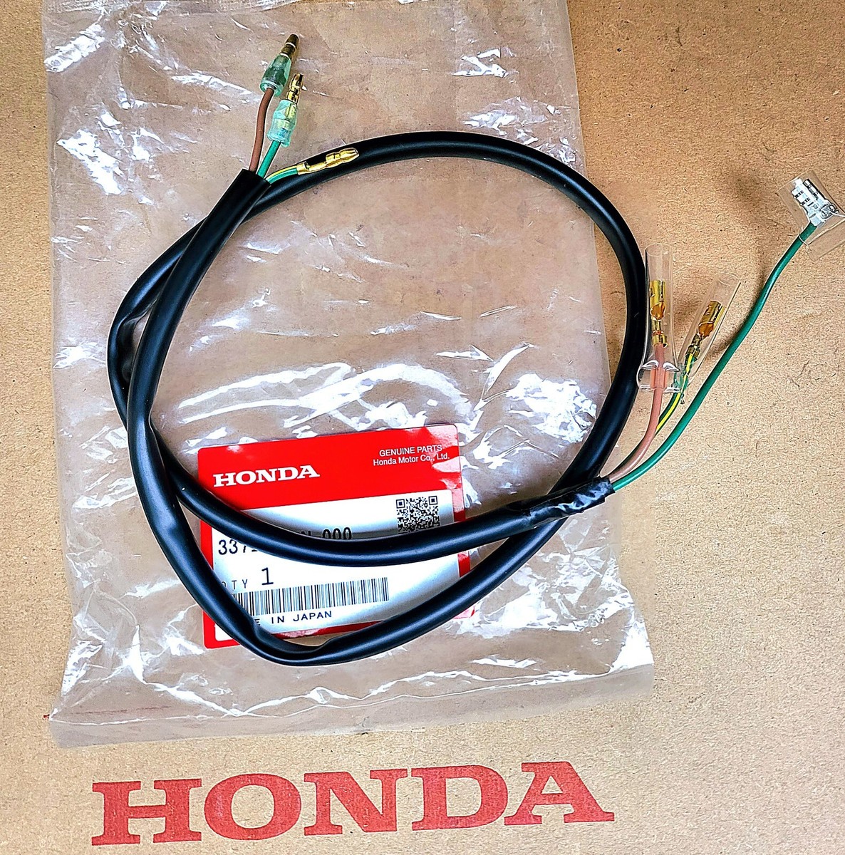 NOS,OEM.Honda XR200R,XR250R,XR350R,XR500R. SUB CORD, TAILLIGHT