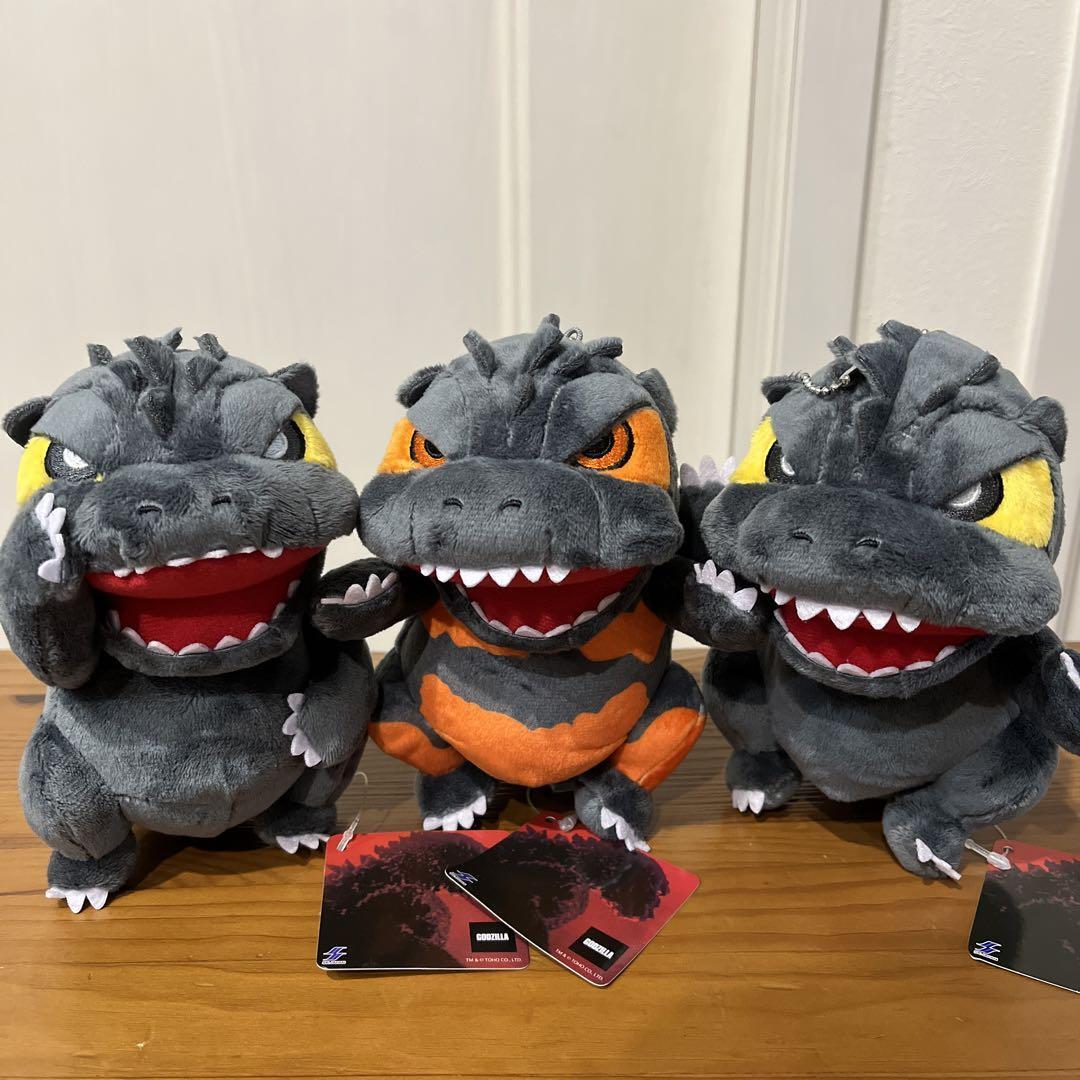 GODZILLA Plush toy mascot pouch with ball chain 3 types set