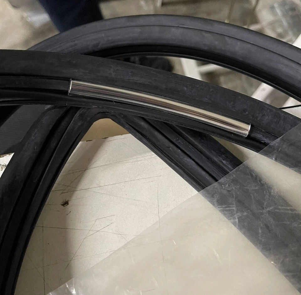 FOR Toyota corona mark 2 II RX20 REAR Windshield Mould INSERT CHROME TRIM DECOR - Изображение 4 из 4