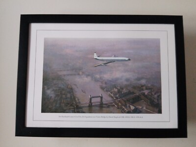 David Shepherd Flugzeugdruck ''De Havilland Comet C4 Over Tower Bridge'' GERAHMT