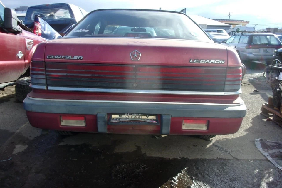 Automatic Transmission 3 Speed 4-153 2.5L Fits 89-95 ACCLAIM 28905905 Foto 3 de 4