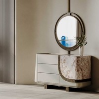 Eleganter Schminktisch Mit Spiegel Und Modernem Design