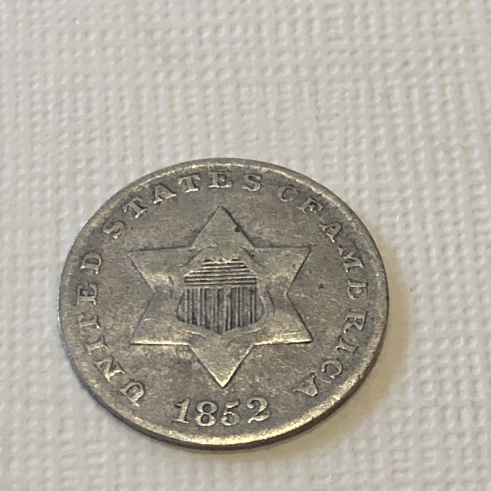 1852 Silver Three Cent Piece VF+++Stunning Rare Coin ((Trime)) Sharp - Image 4 of 4