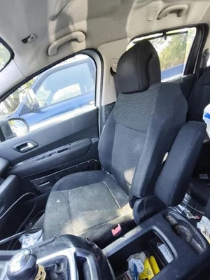 Siege avant droit PEUGEOT 5008 1 PHASE 1 DV6C_9HR - Photo 1/4