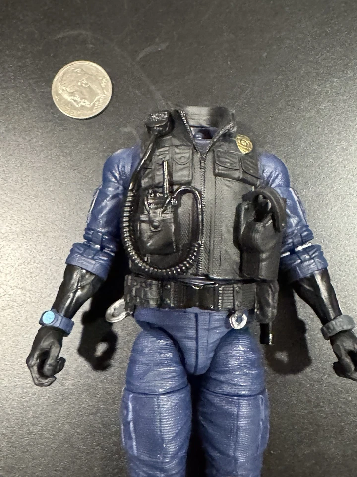 G.I. Joe Classified LEGACY POLICE OFFICER 6” Scale (BODY AND HANDS & VEST) 1/12 - Image 3 of 4