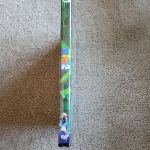 Rio 2 With Special features DVD Sealed Brand New - Picture 7 of 10