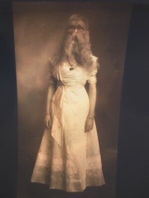 VINTAGE - NEGATIVE -  Bearded Woman - CIRCUS SHOW - HORROR - FREAK