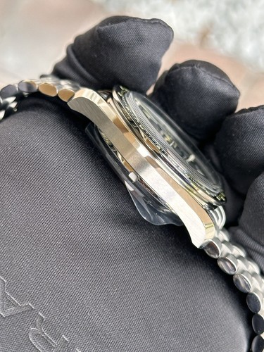OMEGA Speedmaster SUPER RACING LIMITED 44.25 MM 32930445101003 - Picture 4 of 9