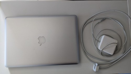 Apple MacBook Pro 2011 - 15'' - For Parts (No Hardrive, see description)