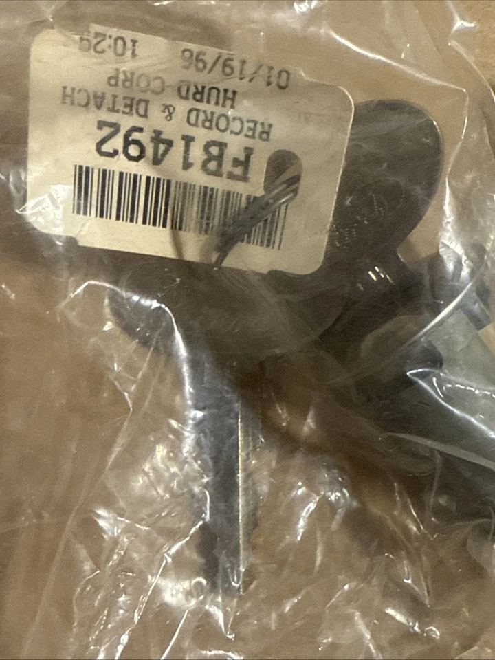 FORD E1FZ-6143505-B TRUNK LOCK NEW NOS 81 87 FORD ESCORT - Image 2 of 4