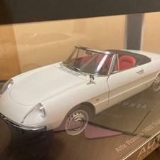 AUTOart Alfa Romeo 1600 Duetto White