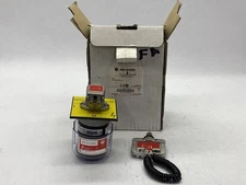 NIB Allen Bradley 20A 2NC 2NO Trapped Key Interlock Rotary Switch 440T-MRPSE11FA
