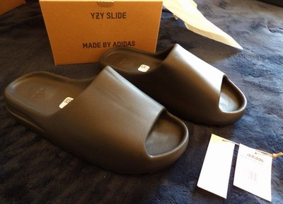 adidas yeezy slide onyx hq6448