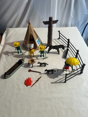 Vintage Playmobil ~ Native American Wild West ~43 Figures, Teepee & Access T-414