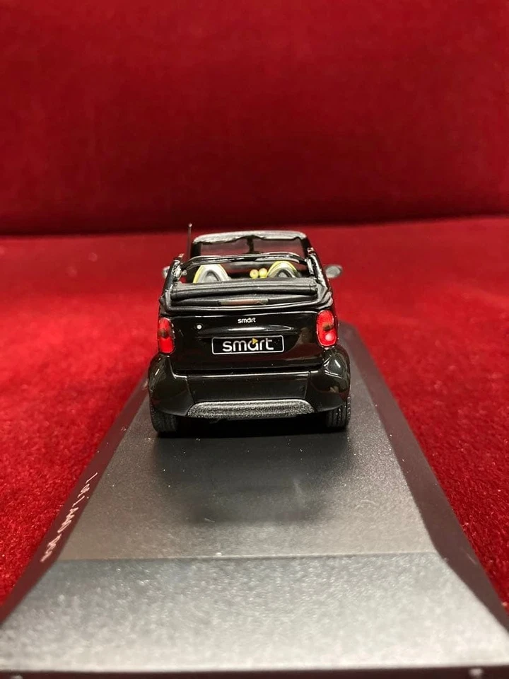 Minichamps 1/43 Smart Cabrio & Passion Jack Black Limited 1 of 1440 Model Car - Image 4 of 4