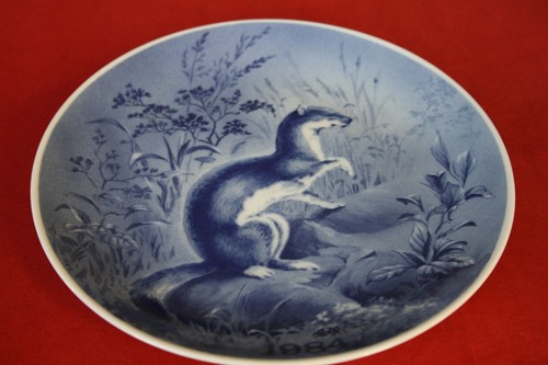 BEAUTIFUL TOVE SVENDSEN PORCELAIN HUNT WALL PLATE ANIMAL - Picture 31 of 54