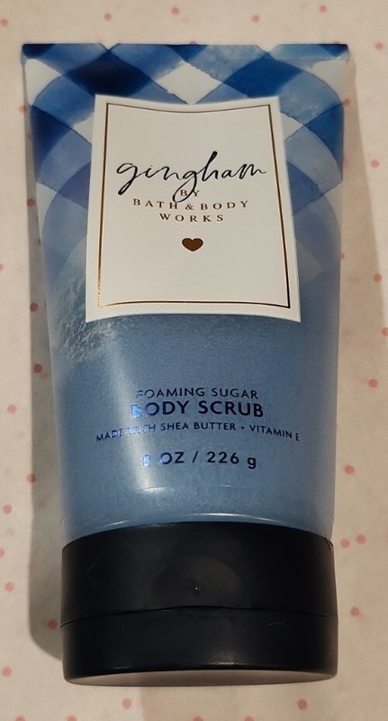 New Bath & Body Works - "GINGHAM" - Foaming Sugar Body Scrub - 8 oz